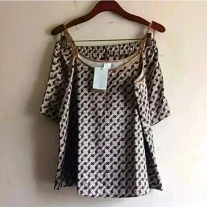 Women's Black and White metric Blouse